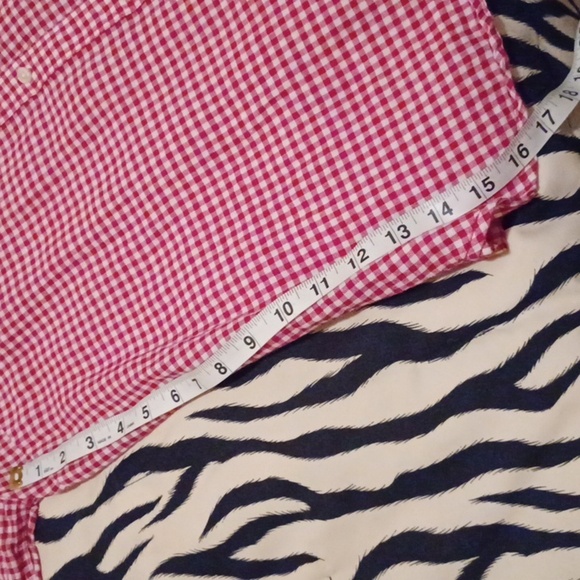 💙🌺Banana Republic Red and white button-down shirt - Picture 11 of 11